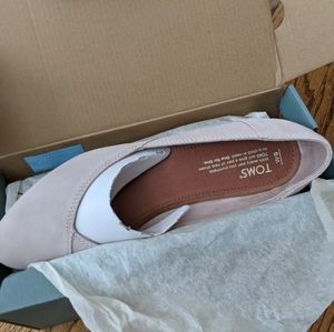 TOMS Jutti Neat Flats in Blush Suede